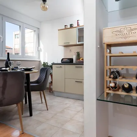 Nava In Center Of Split