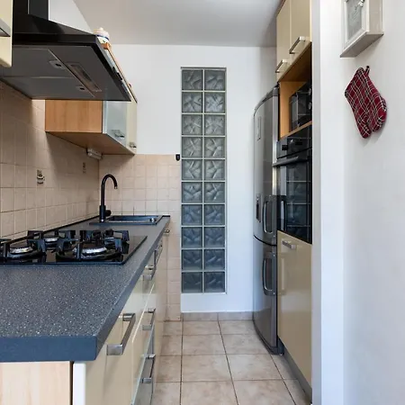 Apartment Nava *